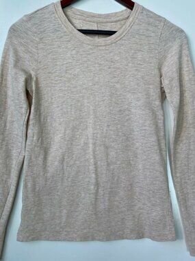 J. Crew Heathered Beige Long Sleeve Girlfriend Tee XS